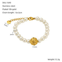 Fashion pearl bracelet